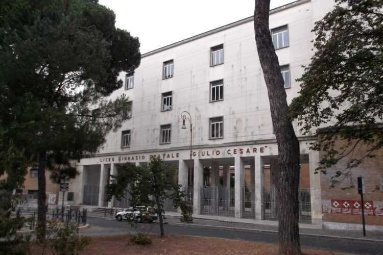 La “Lista di stupri” al liceo Giulio Cesare di Roma 2