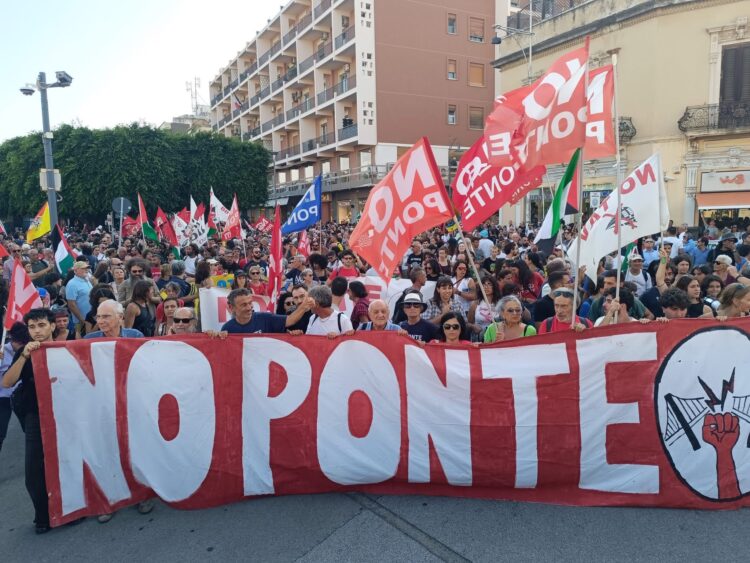 L'Assemblea No ponte di Messina contro la devastazione 2