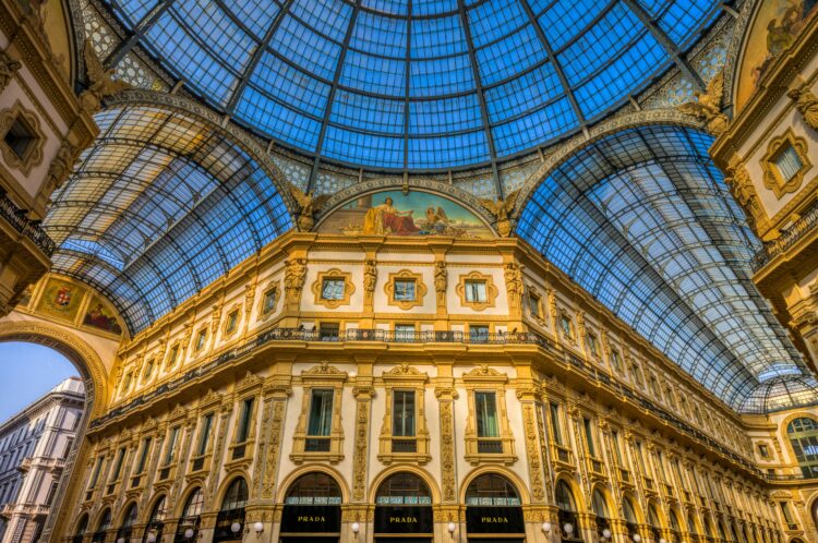 Sfruttamento del lavoro: l'indagine su 13 marchi del lusso 2