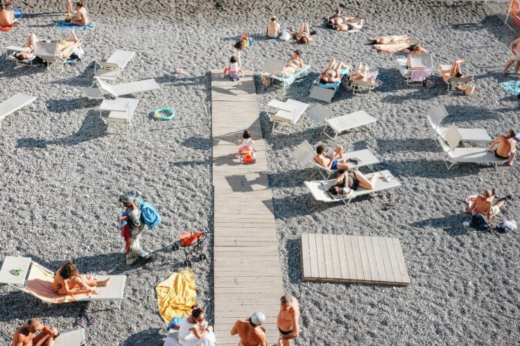 Spagna, rifugi climatici per proteggersi dal caldo estremo 2