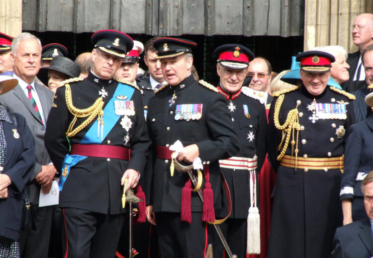 Andrew Mountbatten Windsor è stato arrestato, scandalo reale 2