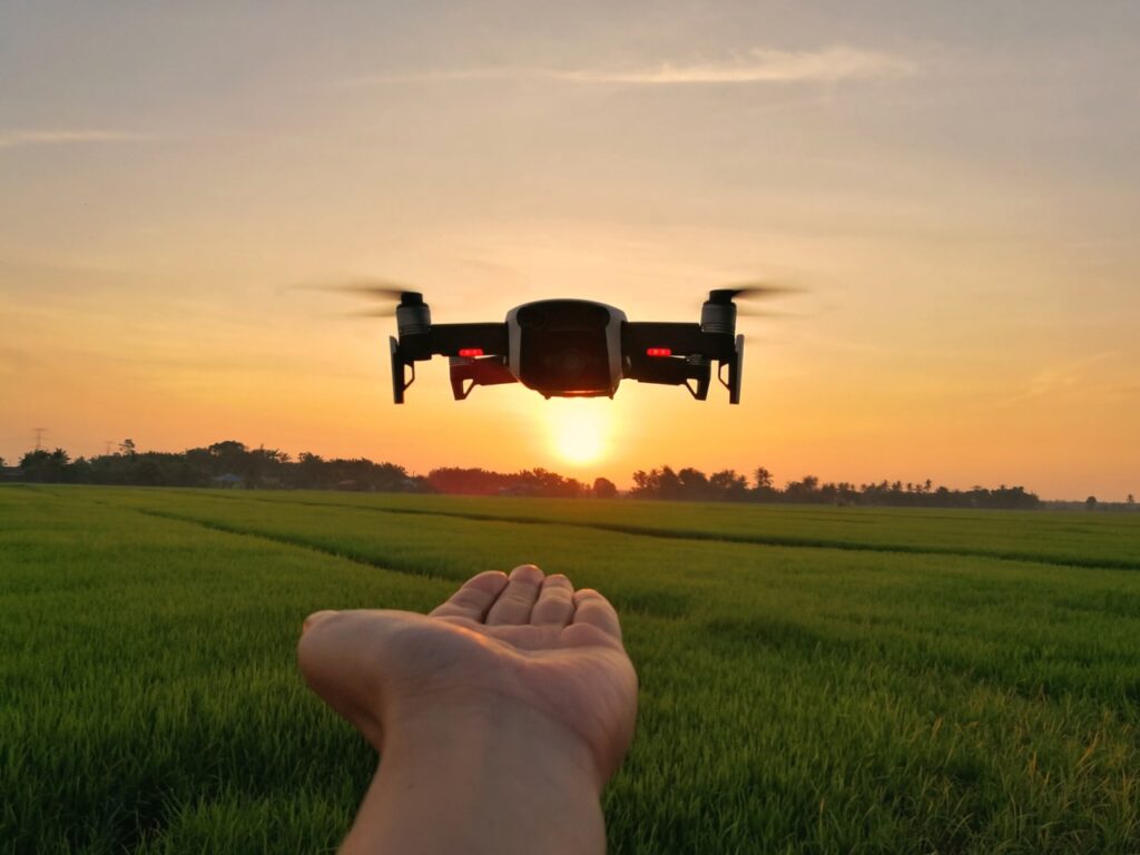 Il Futuro dei Droni: Innovazioni, Normative e Nuove Opportunità Globali 1