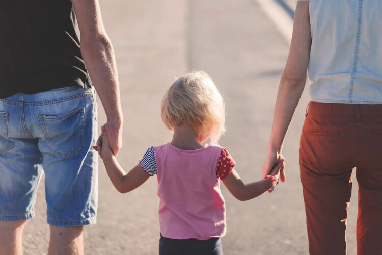 Proposta di legge sul congedo parentale paritario bocciata 2