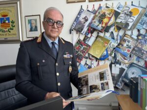 Comandante Rosario Battipaglia Verso La Pensione: Una Vita Da… Vigile – 11