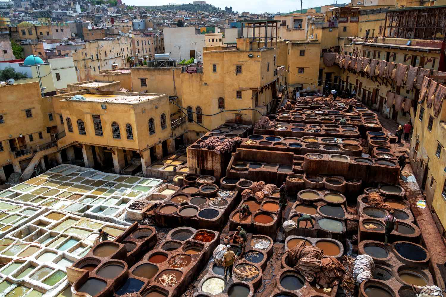 Esplorazione in Marocco: dalle sabbie del Sahara ai mercati di Marrakech, senza dimenticare l'hammam, ecco le tappe imperdibili. 23