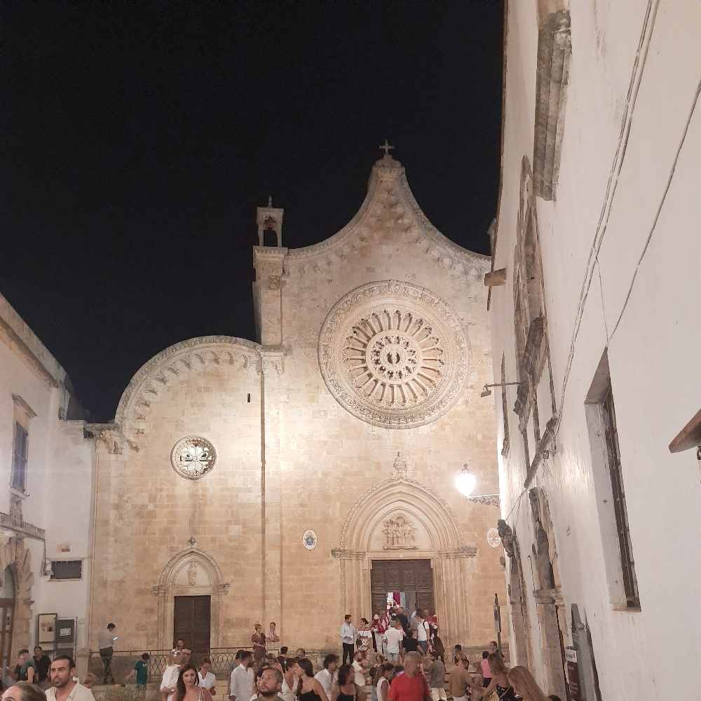 Ho visitato Ostuni e ti racconto perché dovresti vivere l'incanto della Città Bianca almeno una volta nella tua esistenza. 15