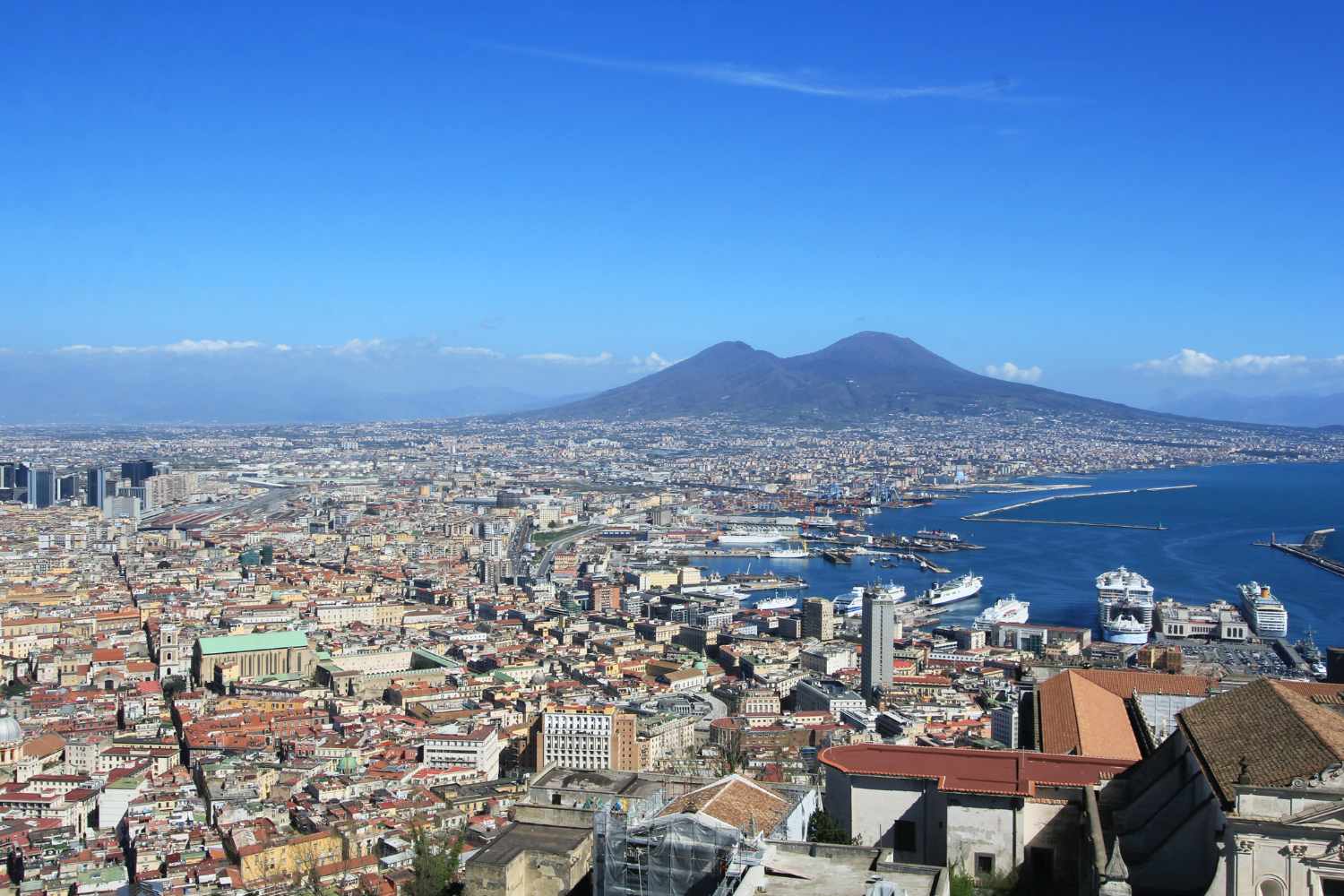 I centri storici europei più affascinanti secondo Tourlane (il secondo è una città italiana sorprendente) 9