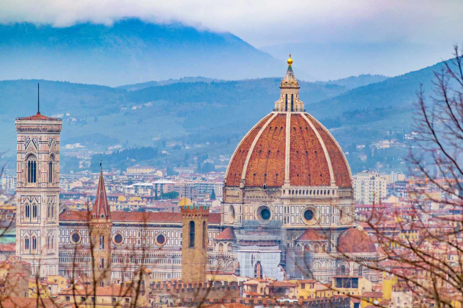 Il Campanile di Giotto interrompe la sua attività: inizia il restauro completo. 5