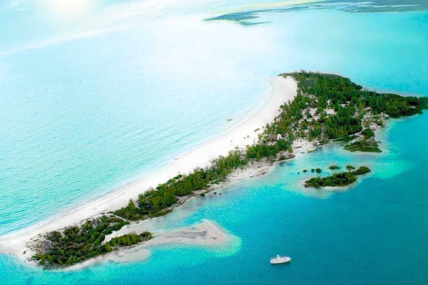 Le spiagge più affascinanti del pianeta nel 2026 secondo Tripadvisor: in cima alla lista un angolo di paradiso tropicale (riservato) 9