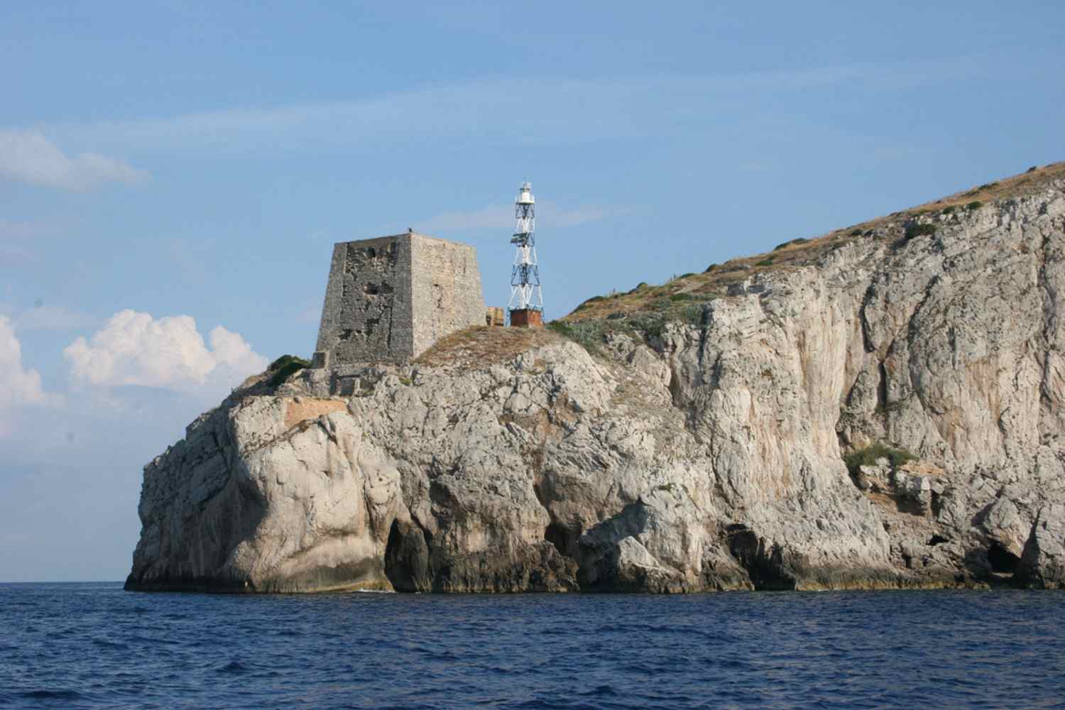 Percorsi e passeggiate in Campania: suggerimenti per una giornata all'aperto da Napoli alla Costiera Amalfitana. 11