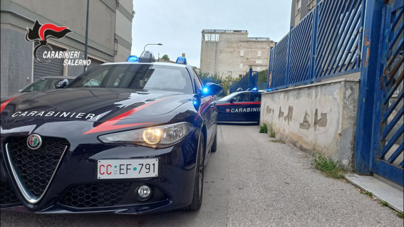 Ruba Rame Ed Aggredisce I Carabinieri, Arrestato 3