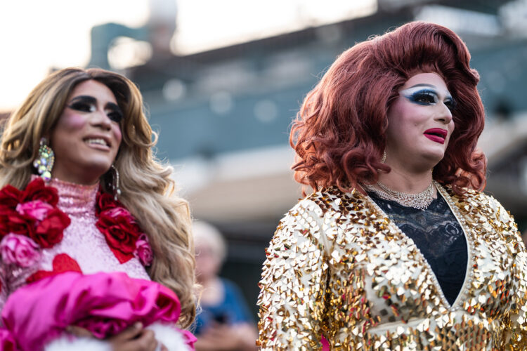 Stretta sugli spettacoli drag e cabaret per adulti, Ohio 2