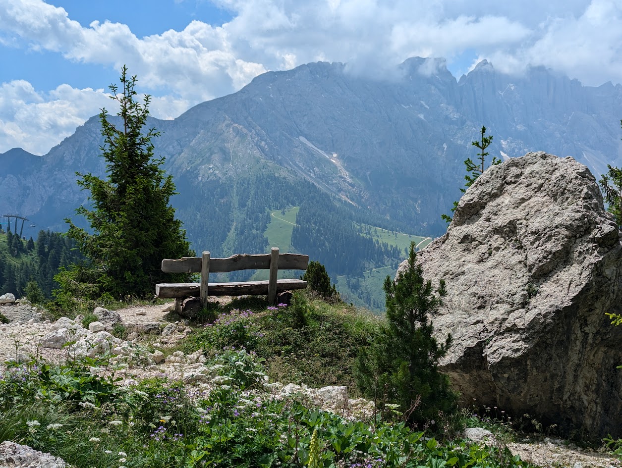 Val d'Ega: raggiungi il lago di Carezza senza automobile e senza stress, contrastando l'overtourism. 25