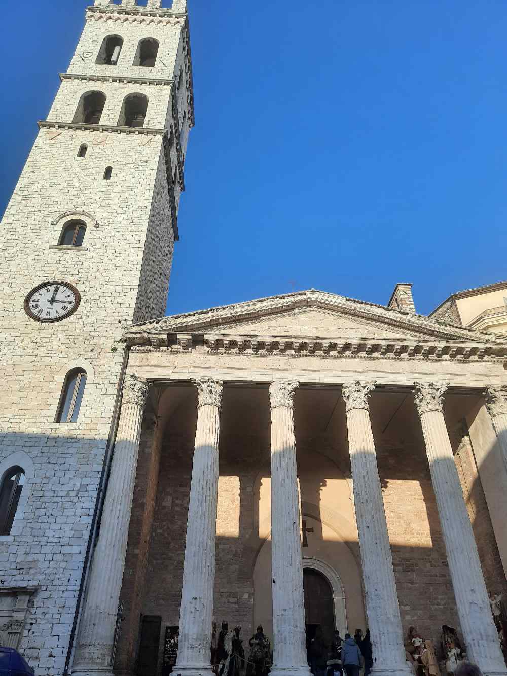 Visita ad Assisi, centro spirituale dell'Umbria: itinerario di un giorno per scoprirne l'essenza. 21
