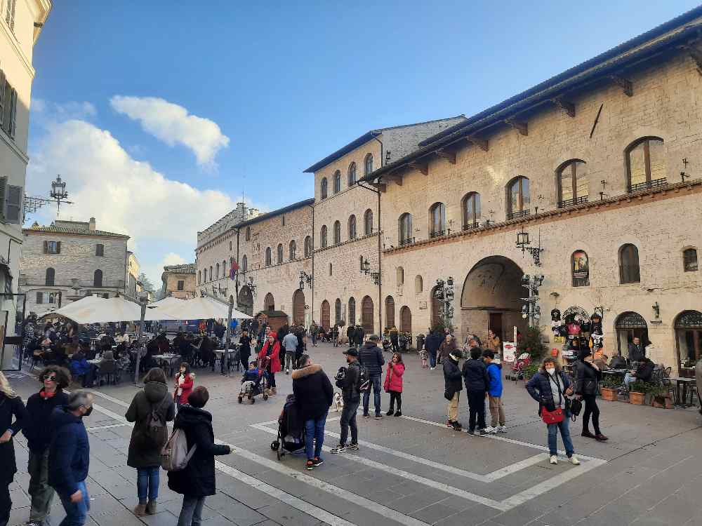 Visita ad Assisi, centro spirituale dell'Umbria: itinerario di un giorno per scoprirne l'essenza. 23