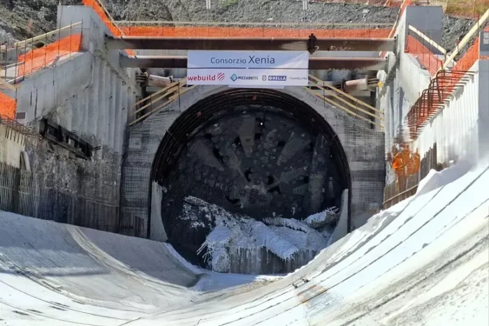 Buccino, Abbattuto Diaframma Galleria Caterina Su Linea Alta Velocita’ 3