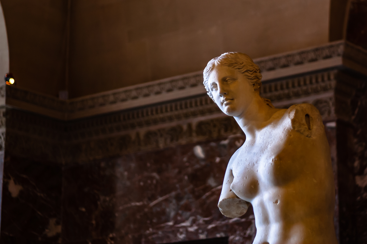 Buon compleanno, Venere di Milo: dopo più di due secoli dal suo ritrovamento continua a affascinare il pubblico globale. 3