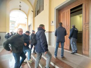 Fonderie Pisano, La Protesta Dei Lavoratori In Strada 11