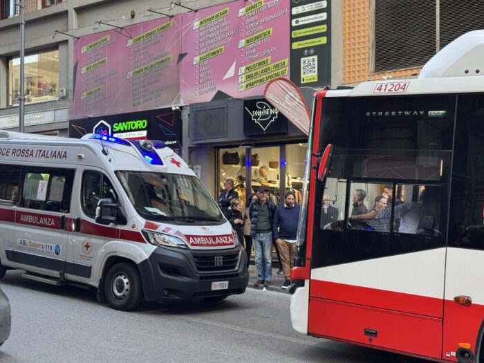 Impatto Con Il Pullman, Fratture Al Volto: Indagini In Corso 3
