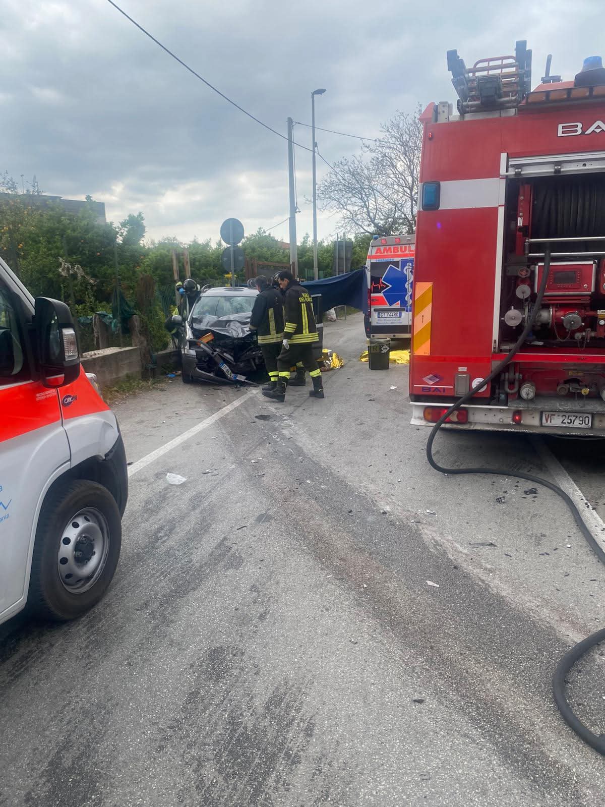 Pagani: Frontale Tra Un’Auto Ed Un Camion, Due Morti 5