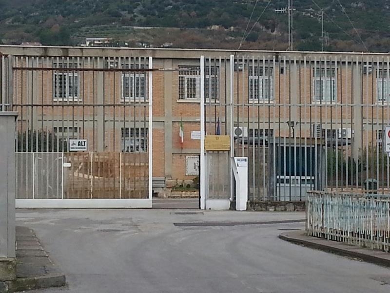Tenta Di Portare Droga Al Figlio In Carcere: Fermato Dalla Penitenziaria 3