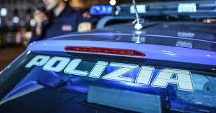 Tenta La Fuga Con La Bici Poi Lancia La Droga, Marocchino Arrestato Dalla Polizia Di Stato 3
