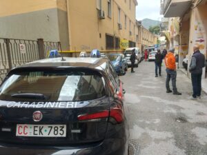 Volo Dal Sesto Piano, Muore 40Enne In Via Lanzara – 11
