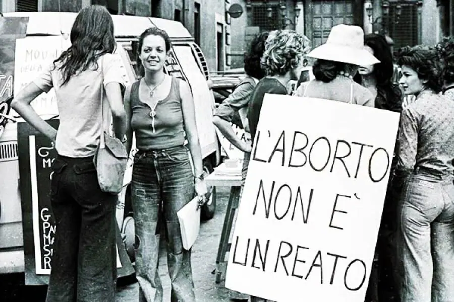 22 maggio 1978: l'aborto è legale, tanti auguri legge 194 2