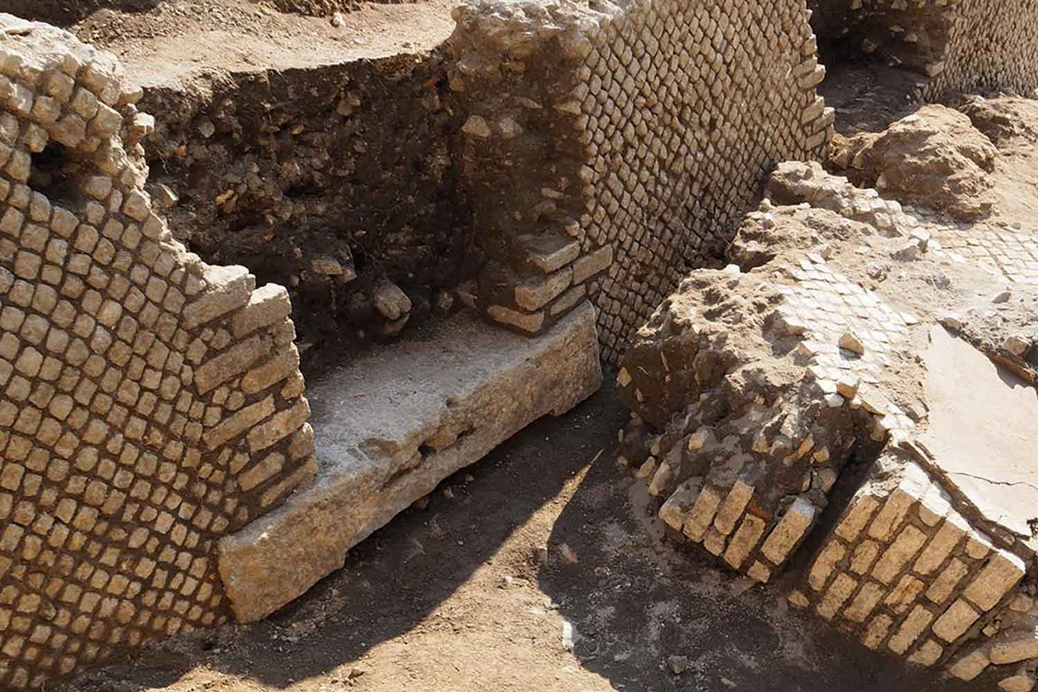 A Tivoli emerge un'iscrizione su una roccia che modifica la narrazione del Santuario di Ercole Vincitore. 3