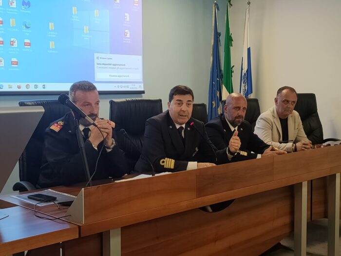 Il Comandante Della Capitaneria Incontra I Balneatori: “Prevenzione Prima Di Tutto” 7