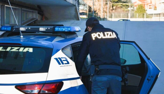 Ladra Di Carte Di Credito Continua A Colpire: Arrestata 3