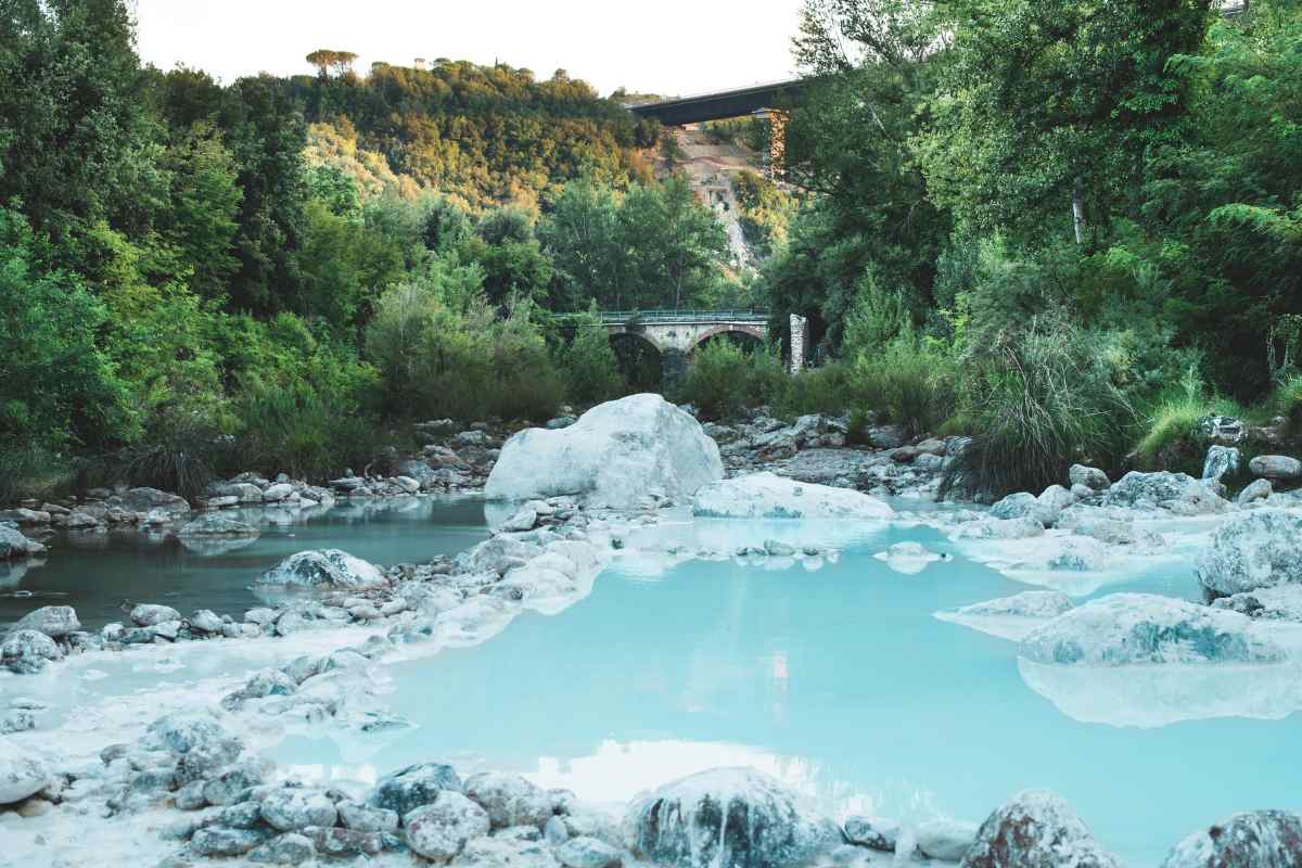 Le terme gratuite più affascinanti d'Italia: la mappa suddivisa per regioni (quante ne hai visitate?) 33