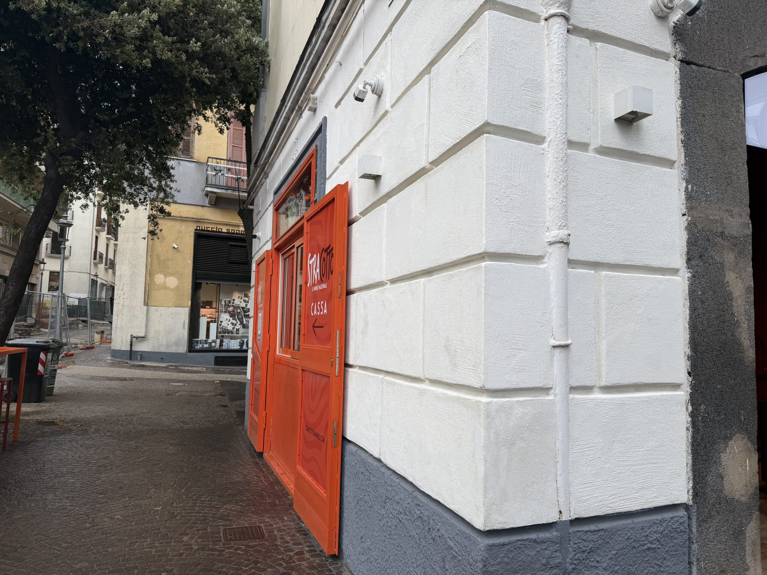 Minacce E Lesioni: La Testimonianza Di Un Commerciante 3