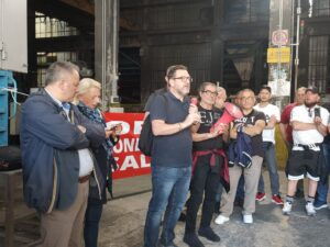 “Non Molliamo”: I Lavoratori Delle Fonderie Pisano In Assemblea – 11
