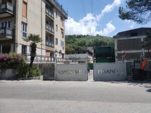 “Non Molliamo”: I Lavoratori Delle Fonderie Pisano In Assemblea – 15