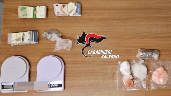 Sorpreso In Possesso Di Sostanze Stupefacenti, Pusher In Manette 3