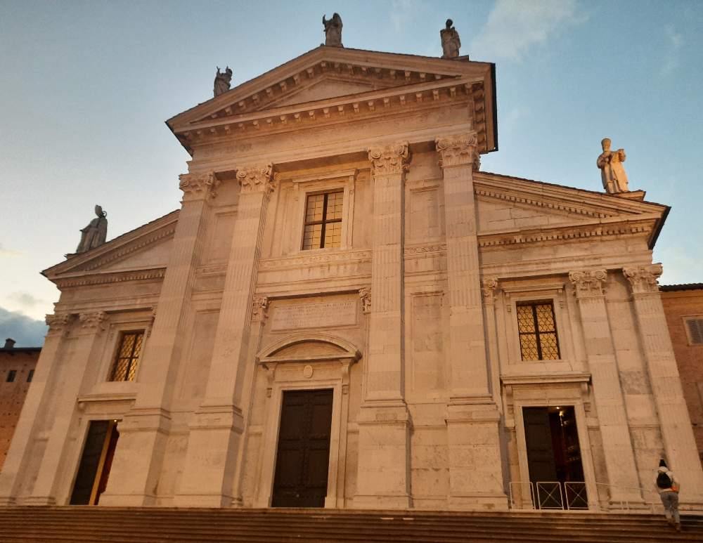 Visita a Urbino: ecco le attrazioni imperdibili del suo centro storico, riconosciuto come Patrimonio dell'Umanità dall'UNESCO. 29