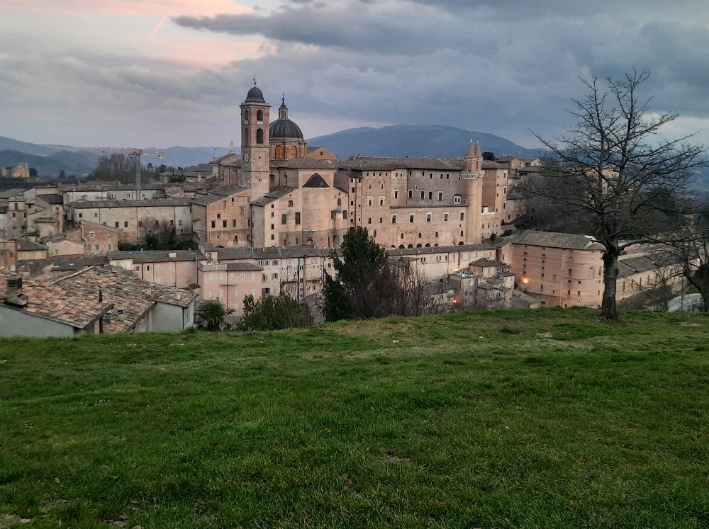 Visita a Urbino: ecco le attrazioni imperdibili del suo centro storico, riconosciuto come Patrimonio dell'Umanità dall'UNESCO. 35