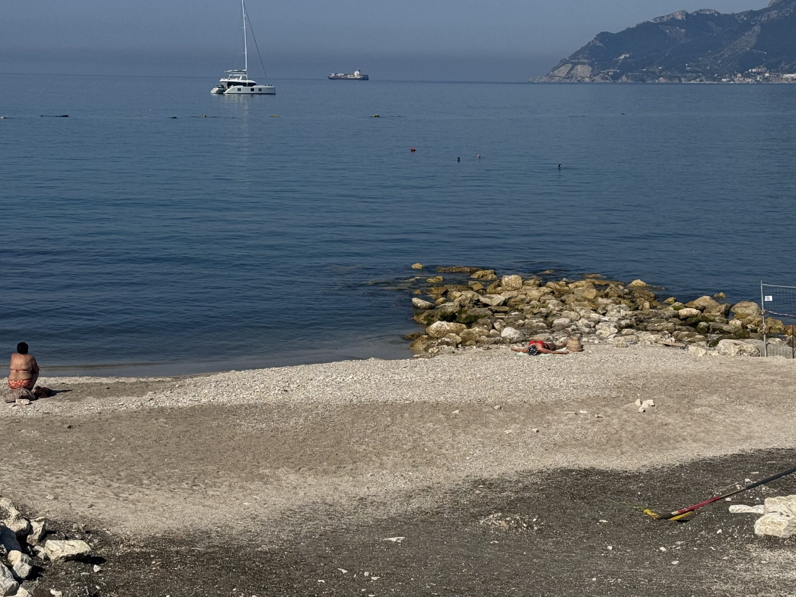 Cena Romantica Finisce In Tragedia : Fa Il Bagno E Muore A Mare 4 Cena Romantica Finisce In Tragedia : Fa Il Bagno E Muore A Mare 3
