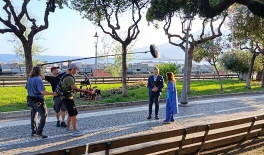 Ciak Sul Lungomare Di Salerno Con Vincenzo Malinconico E Lina Sastri 6 Ciak Sul Lungomare Di Salerno Con Vincenzo Malinconico E Lina Sastri 5