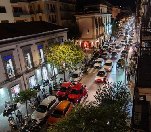 Clacson Nella Notte, C’è L’Esposto Dei Residenti Di Via Roma – 6 Clacson Nella Notte, C’è L’Esposto Dei Residenti Di Via Roma – 5