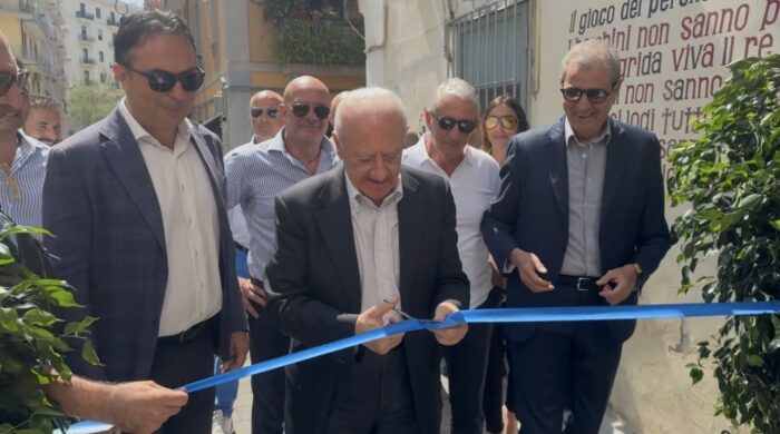 De Luca Riattiva Ascensore Via Velia E Da’ Lo Sprint Ai Cantieri 4 De Luca Riattiva Ascensore Via Velia E Da’ Lo Sprint Ai Cantieri 3