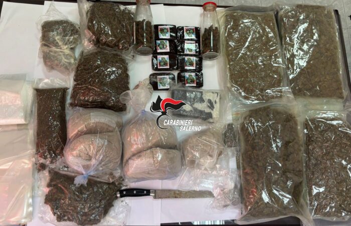 Ogliara, Sequestro Di 9 Kg Di Droga 3