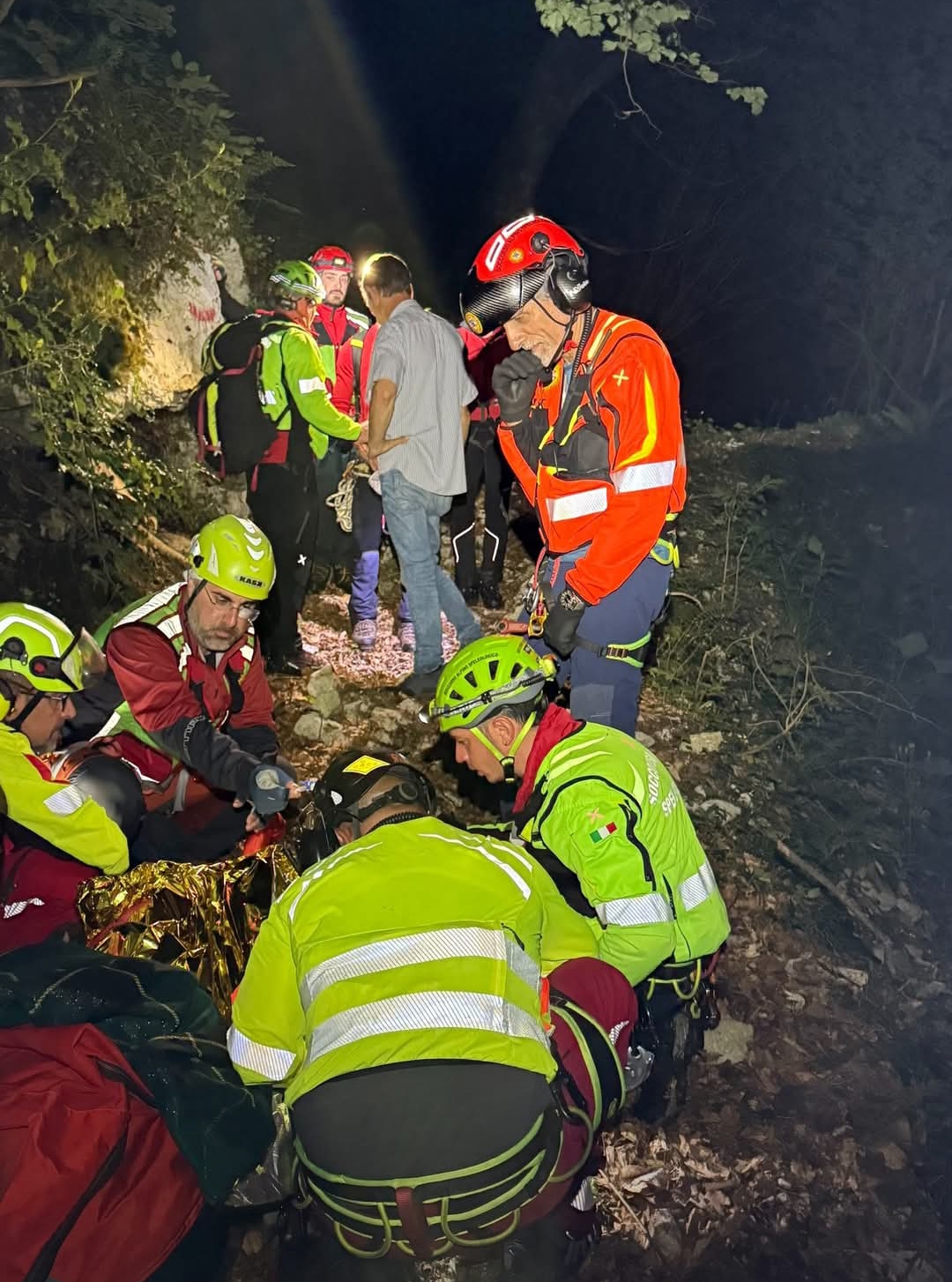 Precipita In Un Torrente, Donna Recuperata Dal Soccorso Alpino 3