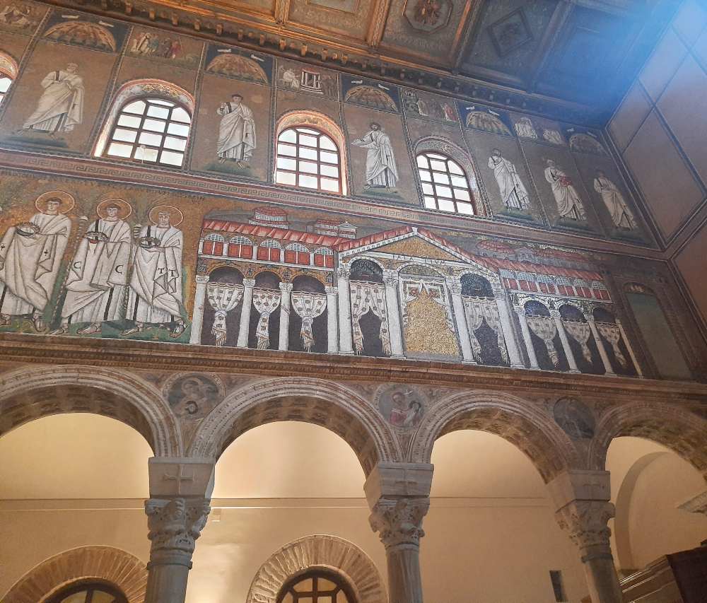 Scopriamo insieme le bellezze di Ravenna: attrazioni da non perdere nella città dei mosaici che affascina ad ogni angolo. 29