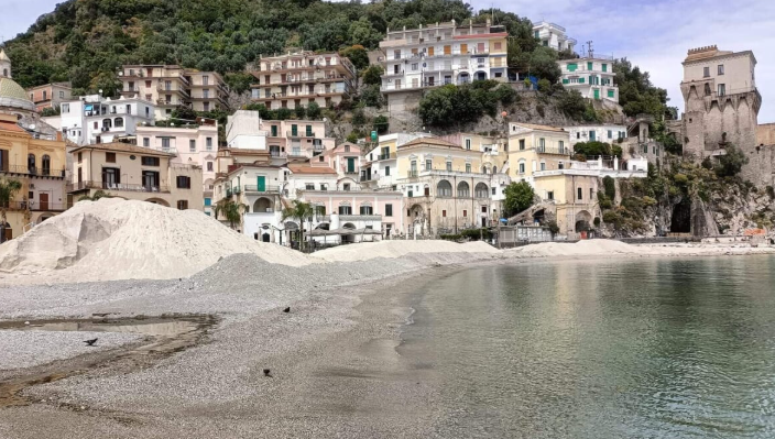 Sequestro Arenile, I Chiarimenti Del Comune Di Cetara 4 Sequestro Arenile, I Chiarimenti Del Comune Di Cetara 3