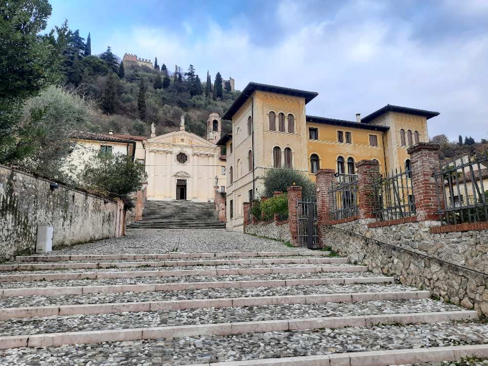 Ti accompagno a Marostica, la località degli scacchi viventi (e avrai l'impressione di rivivere una celebre sequenza del film di Harry Potter). 27