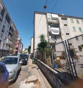 Tronco Sospeso Sui Cavi Dell’Alta Tensione, Allarme A Torrione 9