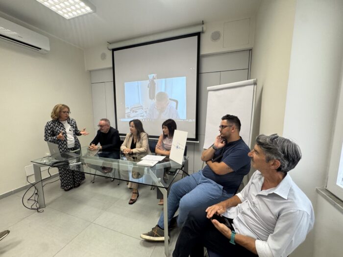 Truffe On Line, Cna Salerno Forma I Pensionati Digitali 4 Truffe On Line, Cna Salerno Forma I Pensionati Digitali 3