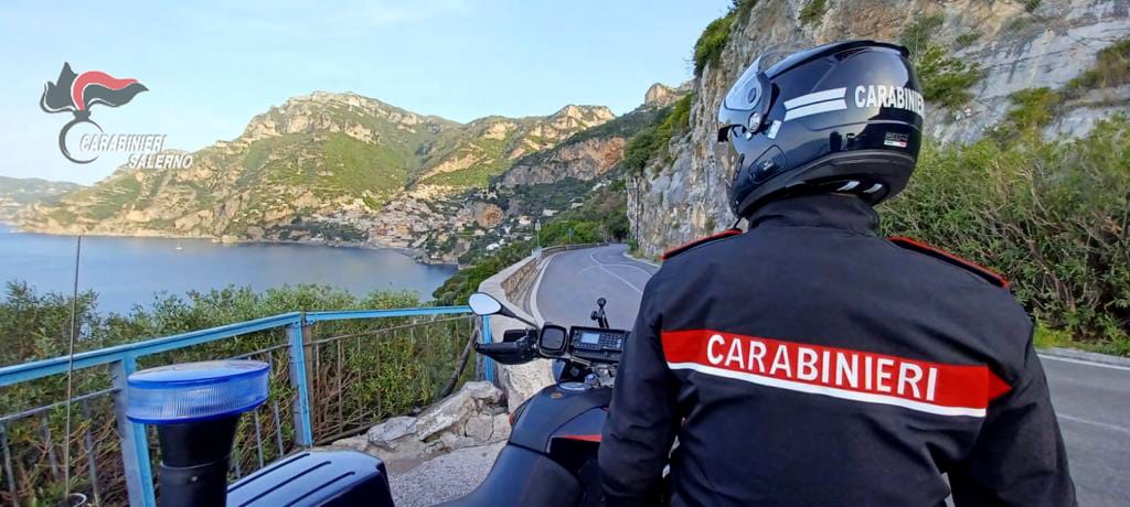 Viola Il Divieto Di Avvicinamento All’ex, Arrestato Dai Carabinieri 3